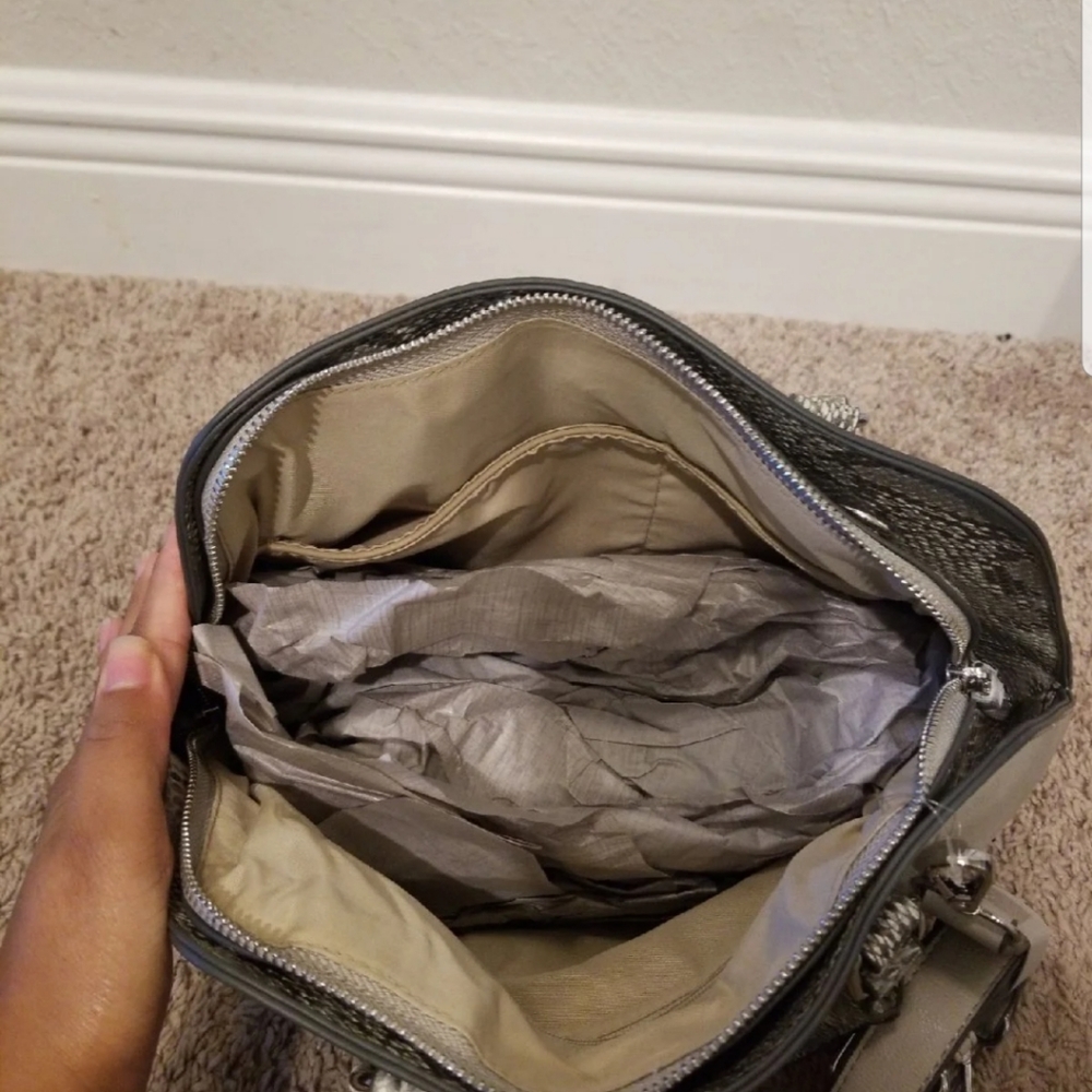 Purse - Picture 3 of 4